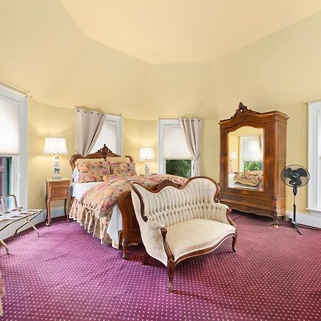 The Gables Wine Country Inn Santa Rosa Bagian luar foto