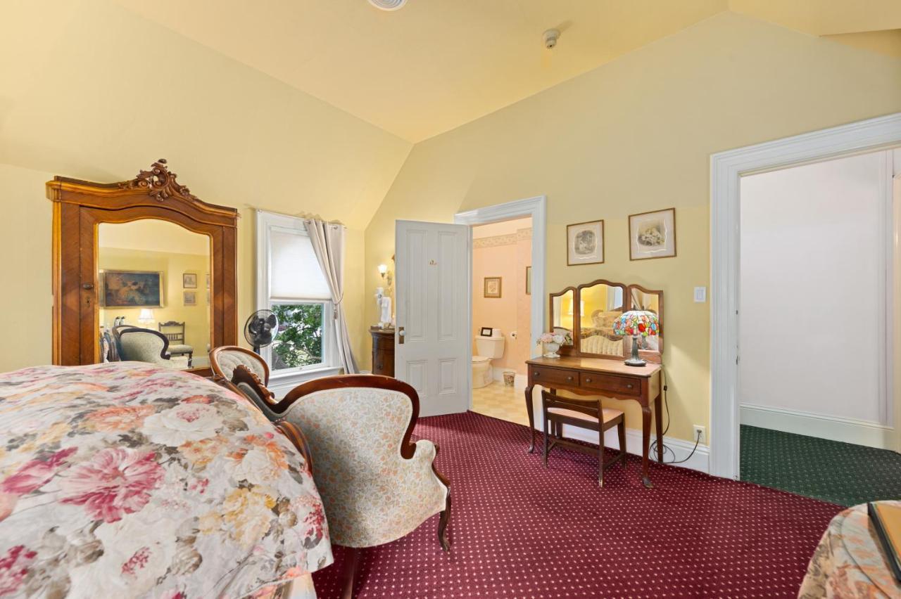 The Gables Wine Country Inn Santa Rosa Bagian luar foto