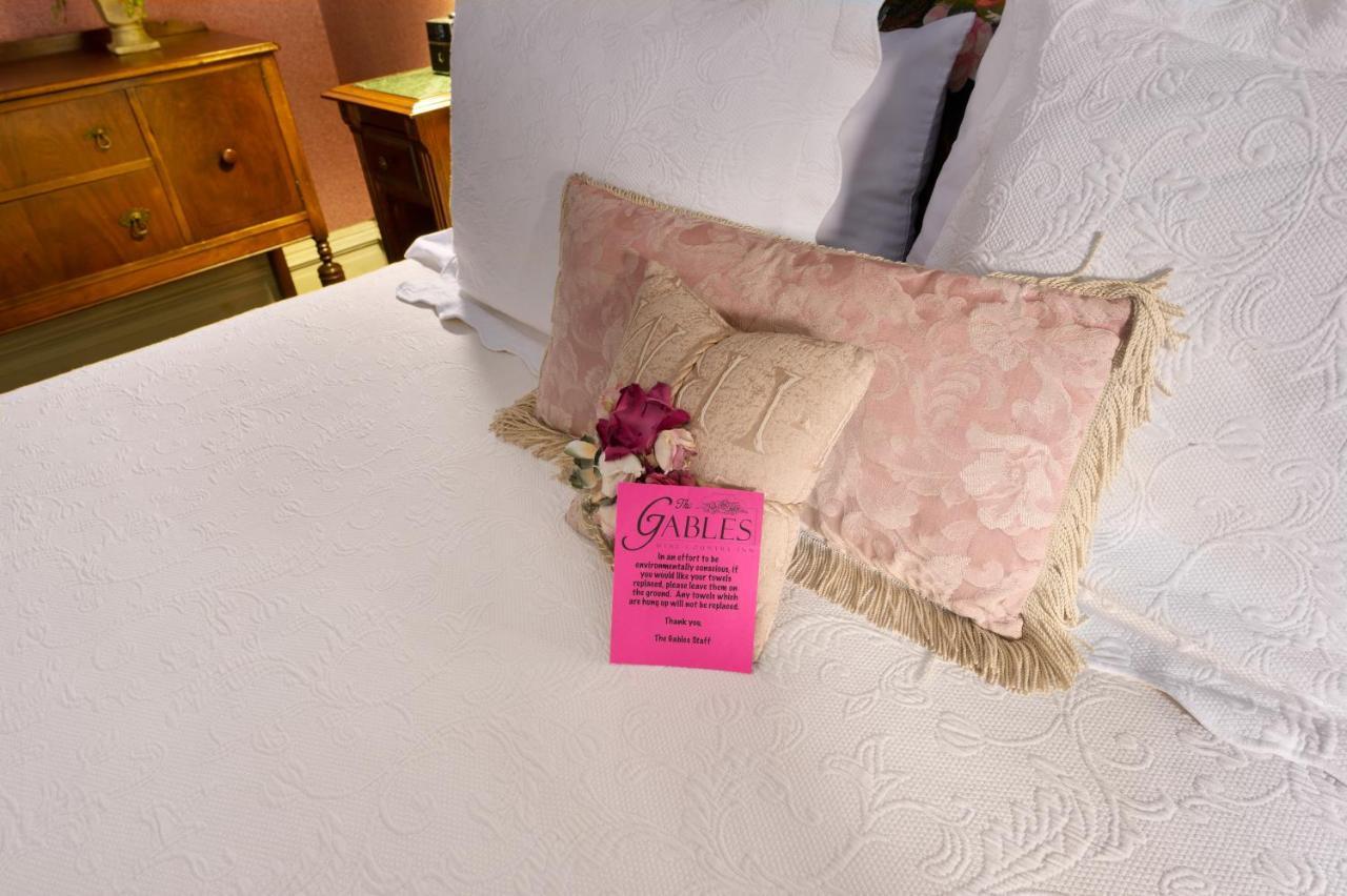 The Gables Wine Country Inn Santa Rosa Bagian luar foto