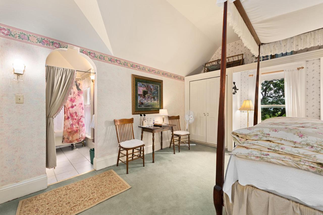 The Gables Wine Country Inn Santa Rosa Bagian luar foto