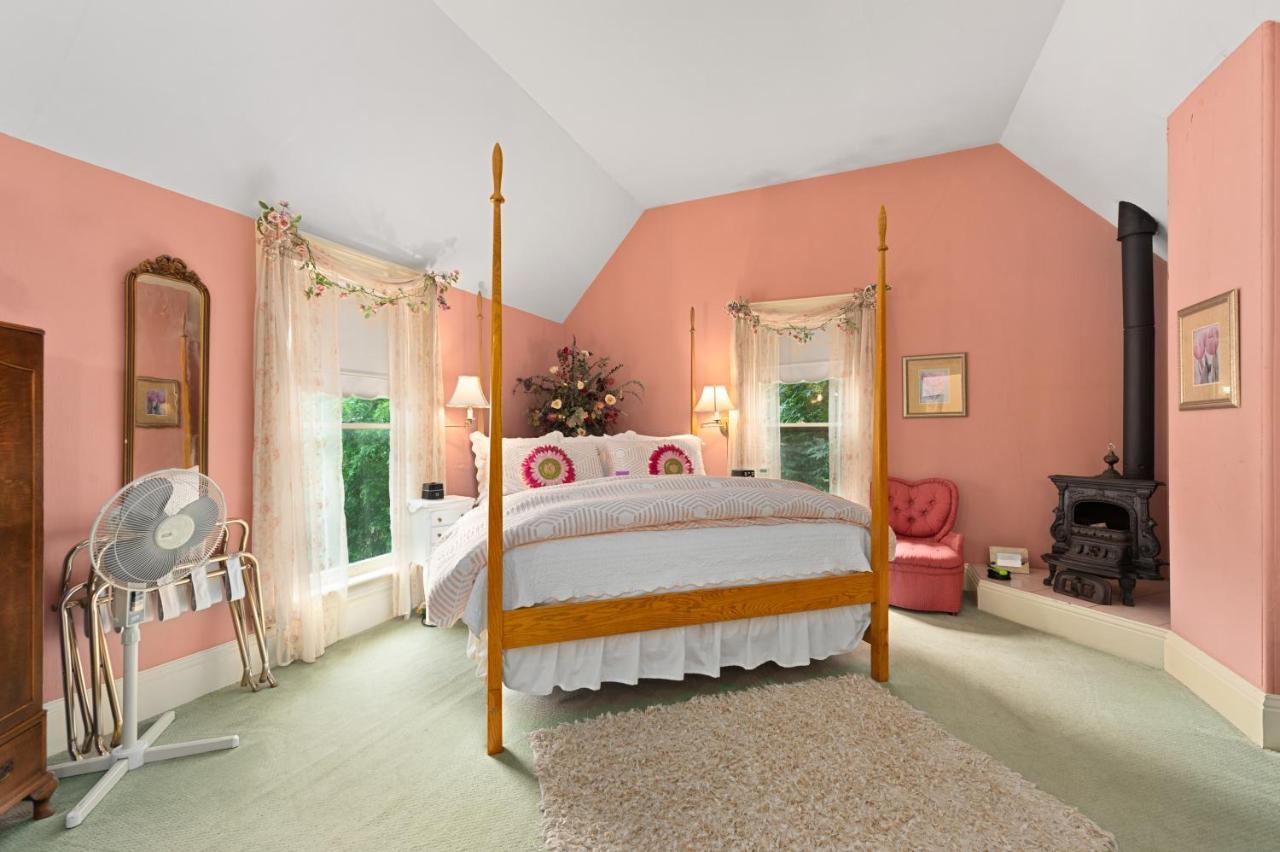 The Gables Wine Country Inn Santa Rosa Bagian luar foto